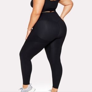 NWOT YITTY UltraLift Bootysculpt Legging 7/8 Black Plus Size
